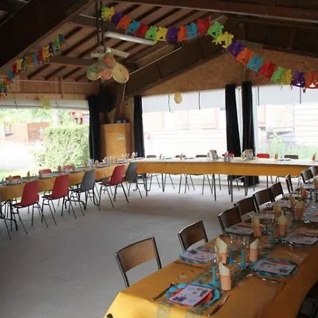 Mobil-home Pour 6 Personnes Avec Terrasse A Lempdes-sur-allagnon - Api-1-52-616 Lempdes sur Allagnon